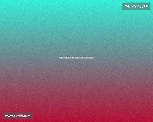 英格兰女足后卫莉娅-威廉森与女友纽约度假比基尼晒照引关注